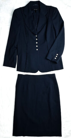 ESCADA NAVY WOOL PEARL LACE EMBELLISHED SKIRT JACKET SUIT SET SIZE 36/38