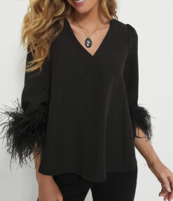 Tuckernuck NWT Easton Black Satin Feather V-Neck Top Blouse Medium NEW