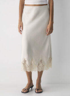Alternative view of Aritzia Wilfred NWT Henrietta Satin Lace Trim Midi Skirt in Champagne Small NEW