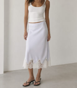 Alternative view of Aritzia Wilfred NWT Henrietta Satin Lace Trim Midi Skirt in Glimmer Small NEW