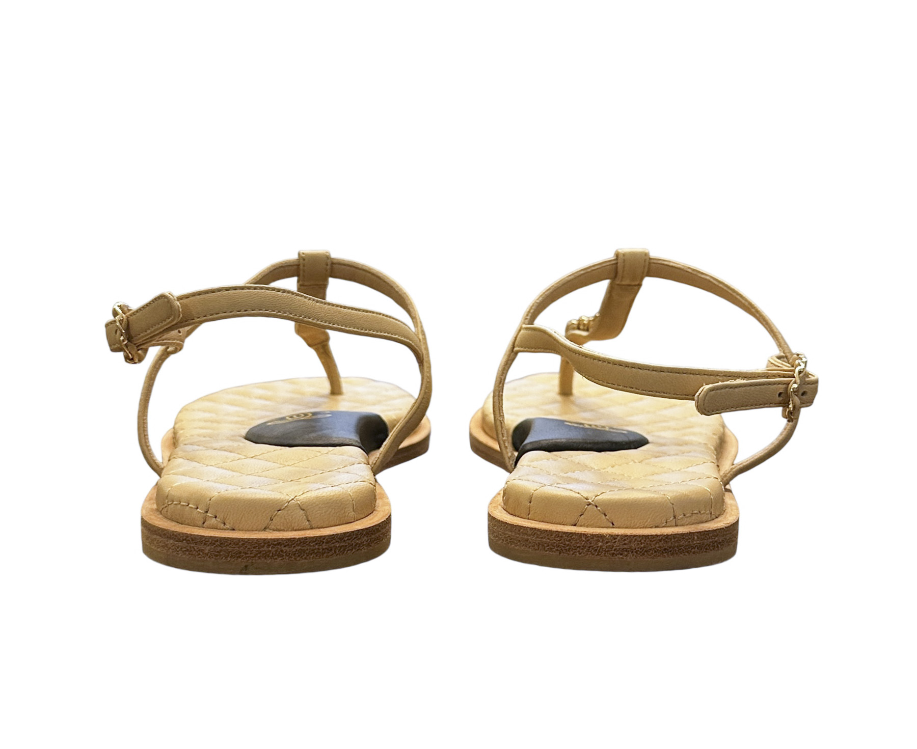 CHANEL Beige Lambskin CC Quilted Chain T-Strap Thong Flat Sandals 37.5 - Image 4