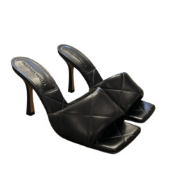 Bottega Veneta Black Nappa Maxi Intrecciato Lido Mule Heels Sandals 37.5