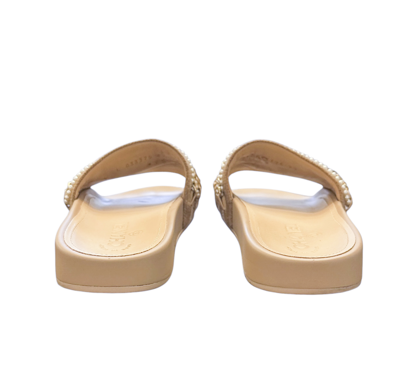 CHANEL Beige Pearl Chain CC Slide Sandals Wool Felt Gold EU 37 Made Italy - Image 3