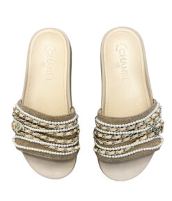 CHANEL Beige Pearl Chain CC Slide Sandals Wool Felt Gold EU 37 Made Italy