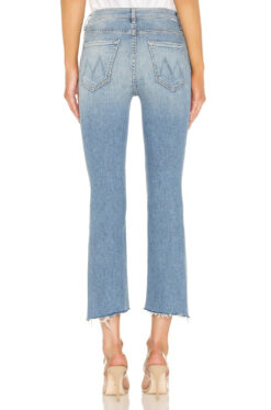 Alternative view of MOTHER The Insider Crop Step Fray Jeans Shoot To Thrill Blue Size 27 $285