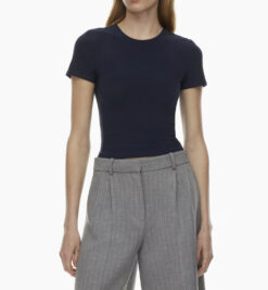 Aritzia Babaton NWT Reliance T Shirt Top Admiral Navy Stretch Size Small S