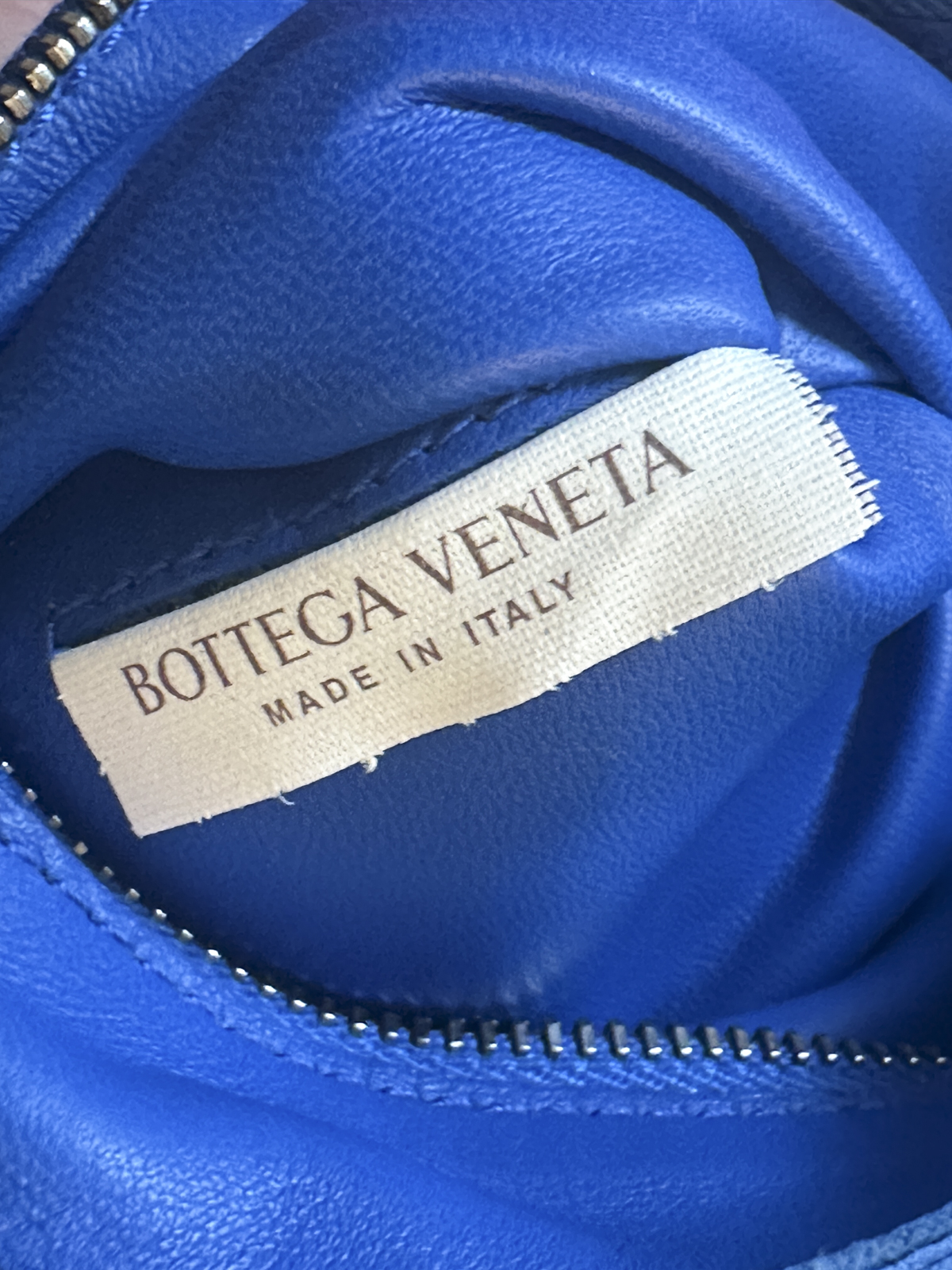 Bottega Veneta Maxi Intrecciato Cassette Cobalt Blue Leather Crossbody Bag - Image 9