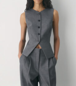 Alternative view of Aritzia Wilfred NWT Regal Essential Heather Charcoal Tailored Button Vest Small
