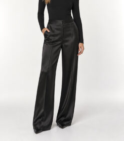 Aritzia Wilfred Limitless Black Satin High Rise Wide Leg Pants Size 4