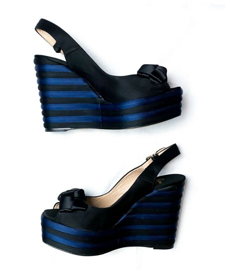 castaner satin